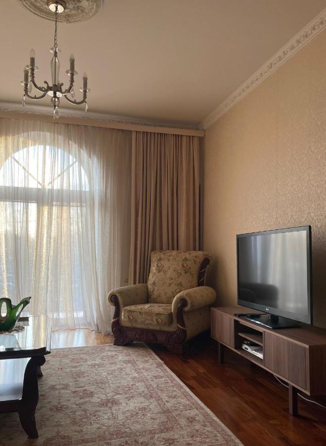 Classy Apartment In Good Neighbourhood Riga Exterior photo